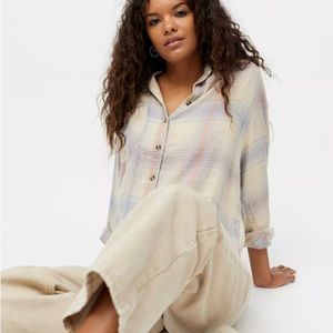 Urban Outfitters BDG Women’s Keanu Flannel Button Down Shirt - Medium
